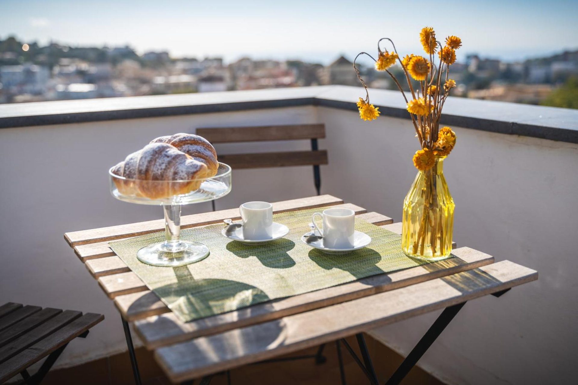 Villa I Due Golfi, colazione al balcone