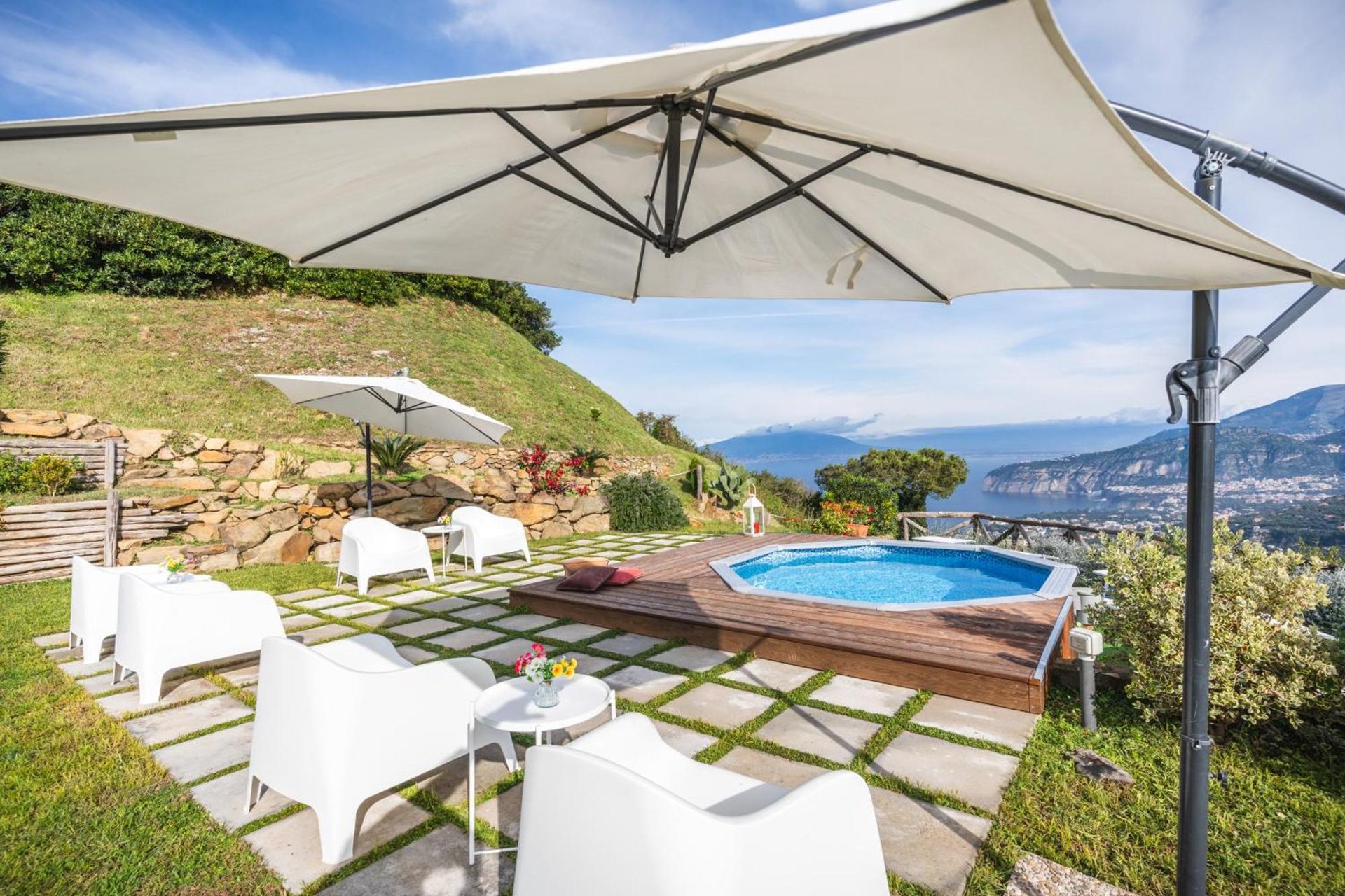 Villa I Due Golfi, la piscina