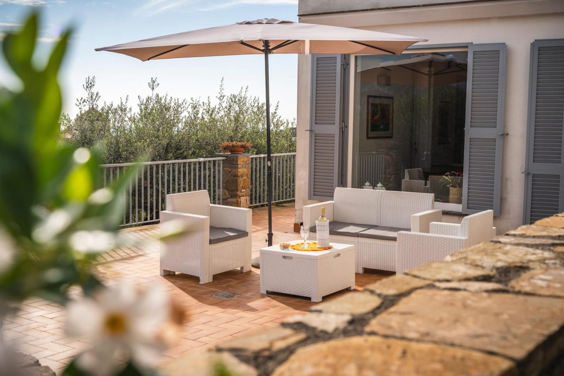 Villa I Due Golfi, salotto esterno