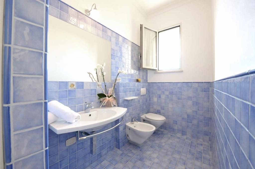Villa Titina, bagno azzurro
